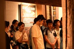 故宫讲解器，让太和殿的庄严、乾清宫的深意都